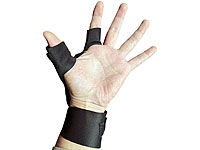; Nitril-Einweghandschuhe, puder- und latexfrei Nitril-Einweghandschuhe, puder- und latexfrei Nitril-Einweghandschuhe, puder- und latexfrei 